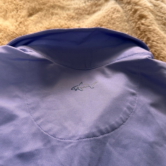 Greg Norman golf Woman’s Tops L NWT - Picture 3 of 3